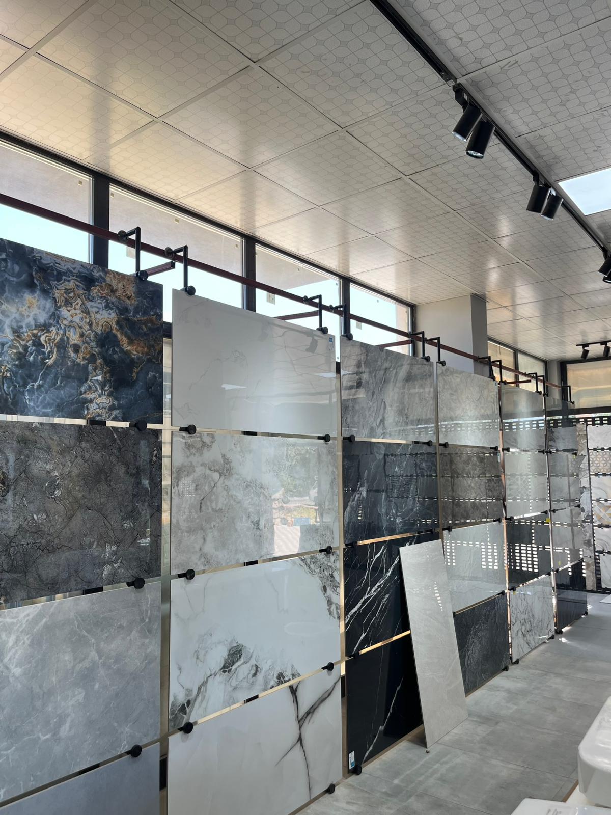 Showroom Lavabo ve Seramik Sergisi