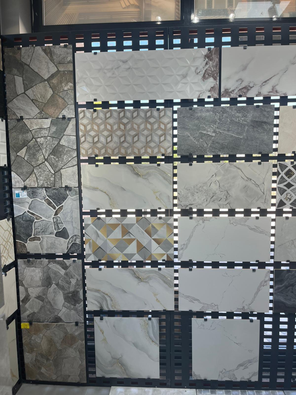 Taş Desenli & Geometrik Küçük Fayans Modelleri